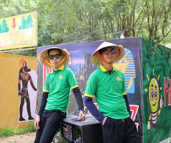 hoạt động trải nghiệm